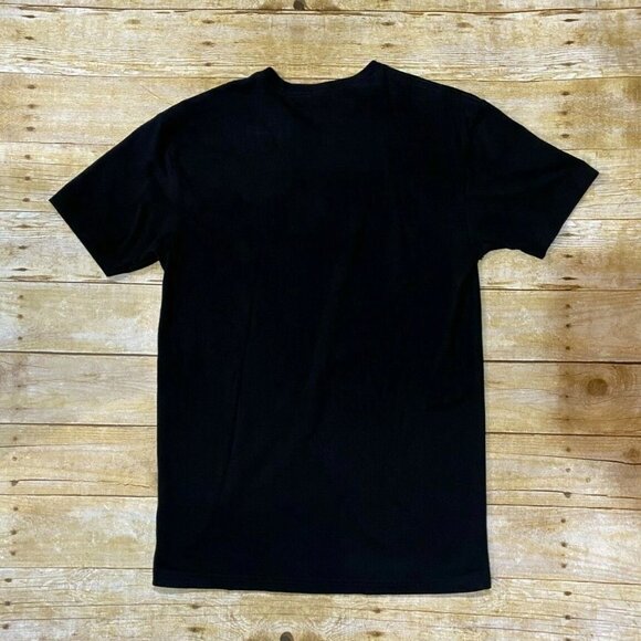 Movie Promo Shirt Men Size M Black Sky Scraper 2018 The Rock Dwayne Johnson - Picture 2 of 5